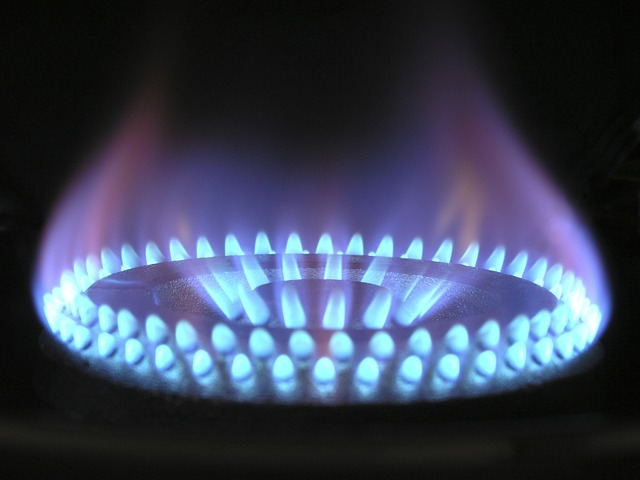 lit gas stove