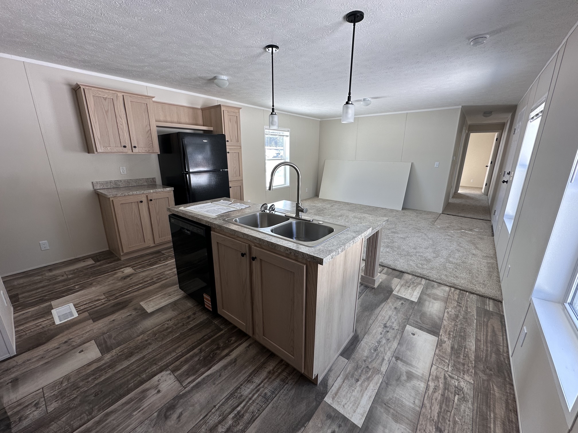 NEW NEUTRAL KITCHEN AND FAMILY ROOM MOBILE HOME FOR SALE GWINN MI